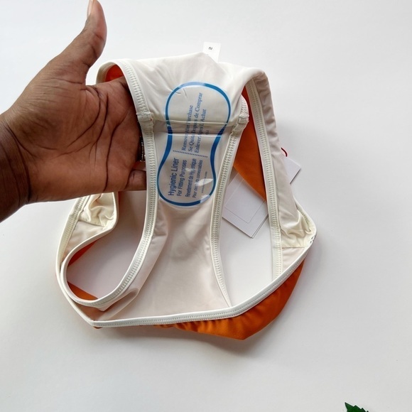 Solid & Striped The Elle Bikini Bottom - Picture 6 of 6